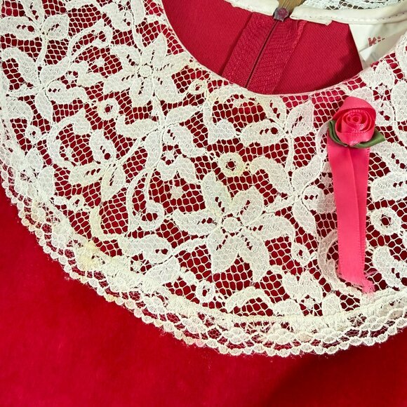 Vintage Kinda Kute Red Pink Velvet Dress Statement Lace Collar Little Girl 6 - Picture 4 of 5